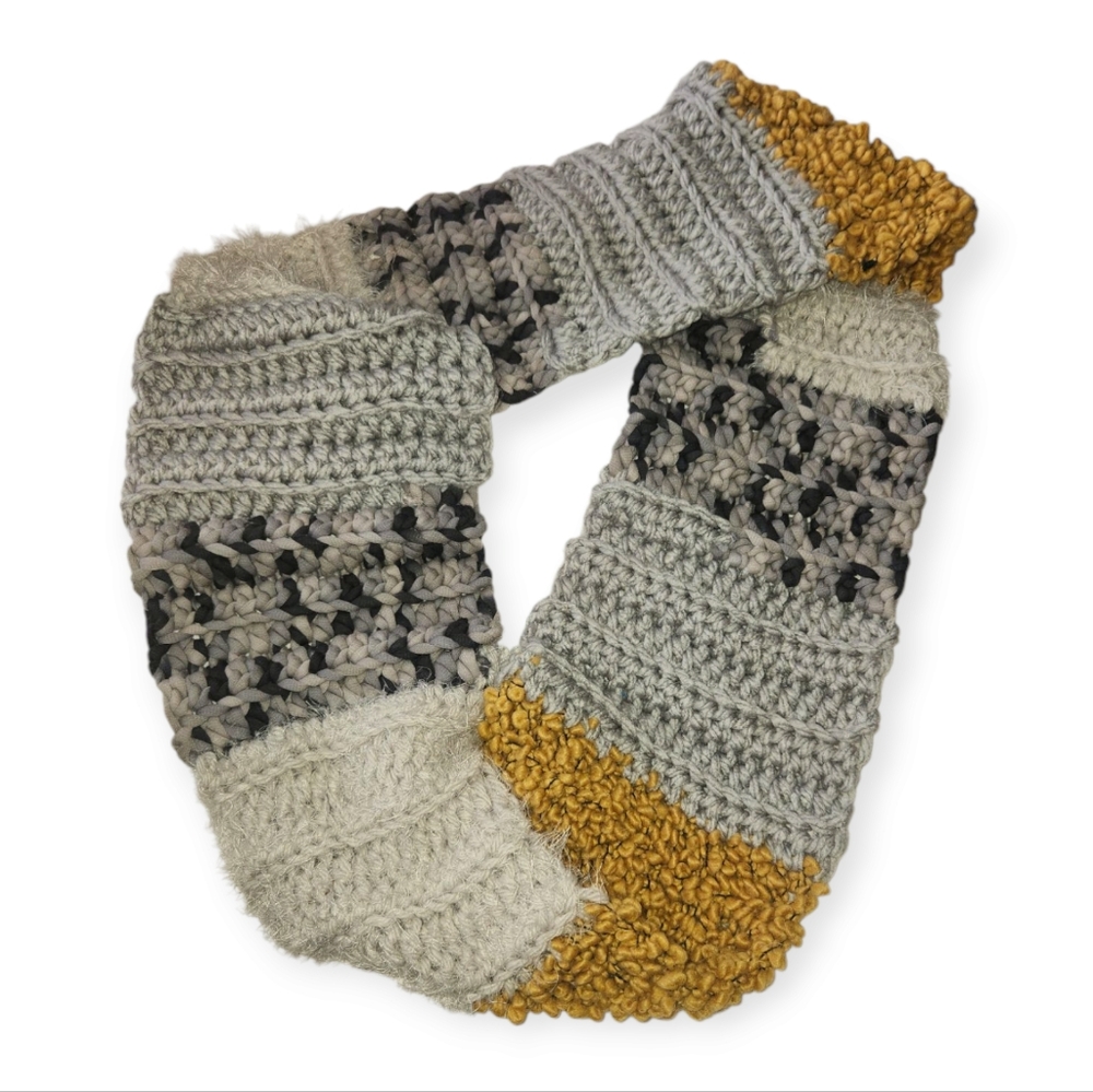 Handmade Hand Crafted Knit infinity scarf‎